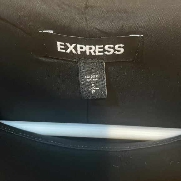 1920’s style sequin mini dress with cap sleeves - Picture 3 of 3